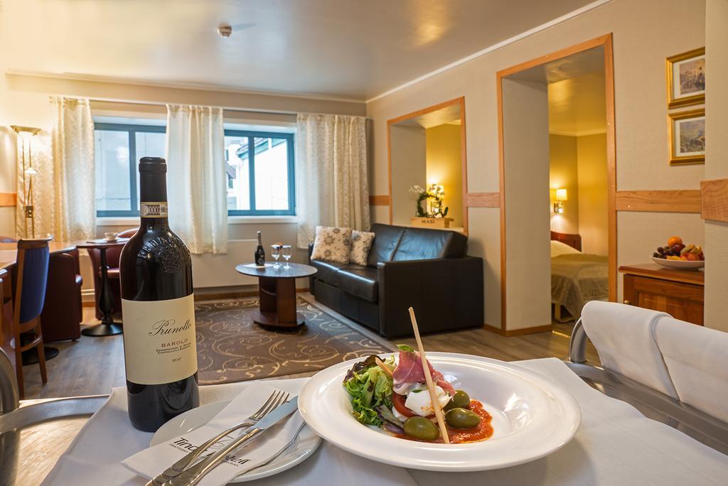 Tino'S Hotel ナムソス 部屋 写真