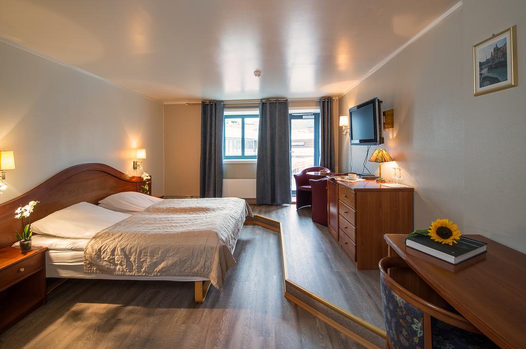 Tino'S Hotel ナムソス 部屋 写真